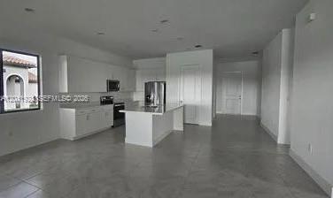 Building Photo - 4993 Ofanto Ln