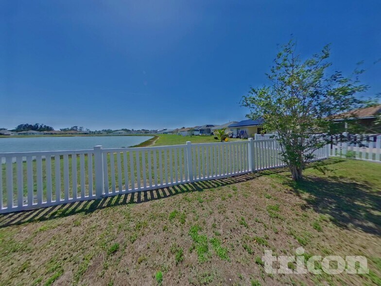 Building Photo - 1445 Blossom Bayou Cir