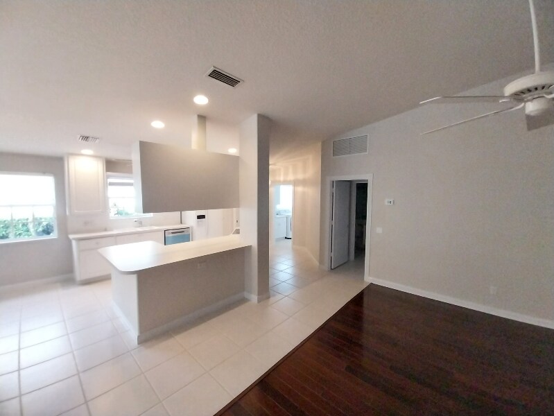 Building Photo - 4159 St George Ln