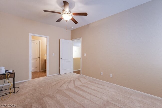 Building Photo - 10119 Amana Oaks Ave