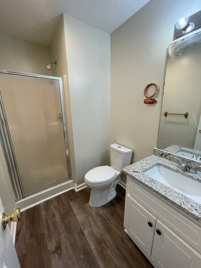 Building Photo - 3703 Lear Ct NW