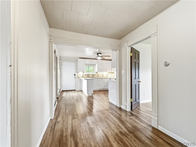 Building Photo - 9595 Brewerton Rd