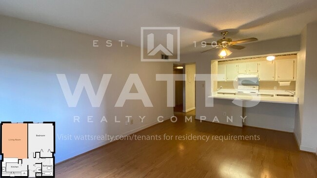 Building Photo - 1 Bedroom/ 1 Bath condo on Highland Avenue