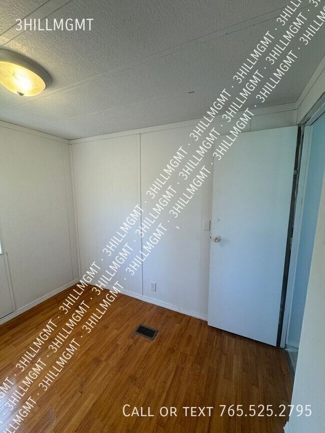 Building Photo - 22 W Kidds Mill Rd