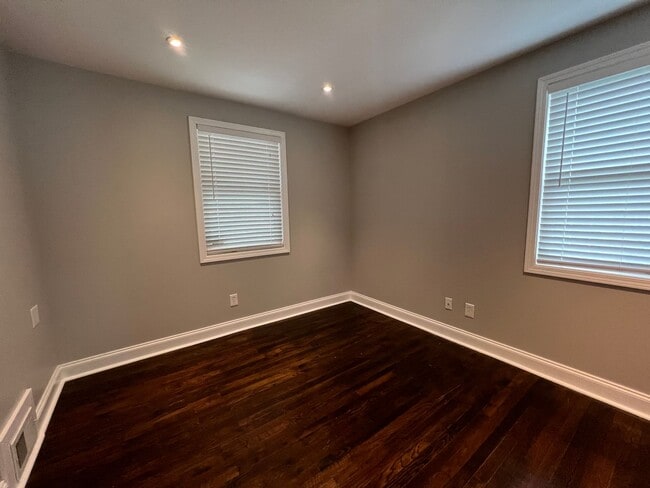 Building Photo - FIRST MONTH FREE with 18 or 24-month lease