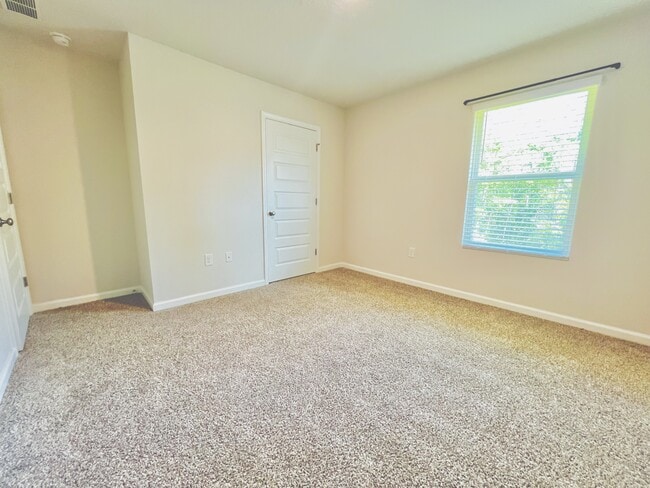 Building Photo - 3059 Heritage Plantation Blvd