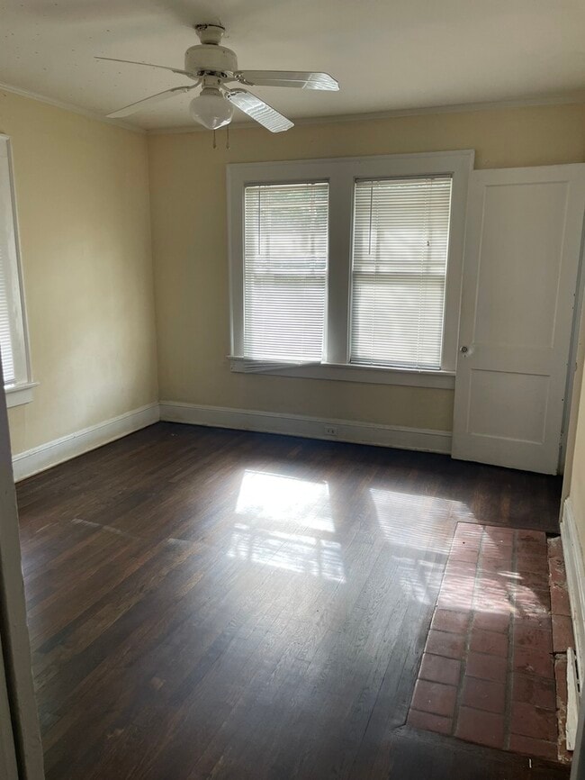 Building Photo - Super convenient location near Atlantic station and GA Tech University!!Housing Accepted*