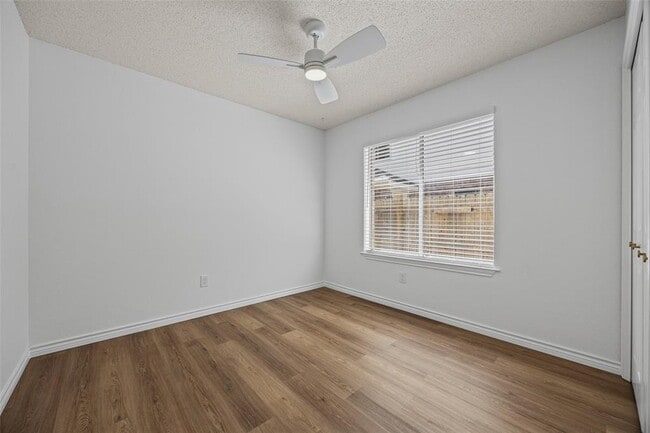Building Photo - 8417 Cornerwood Dr