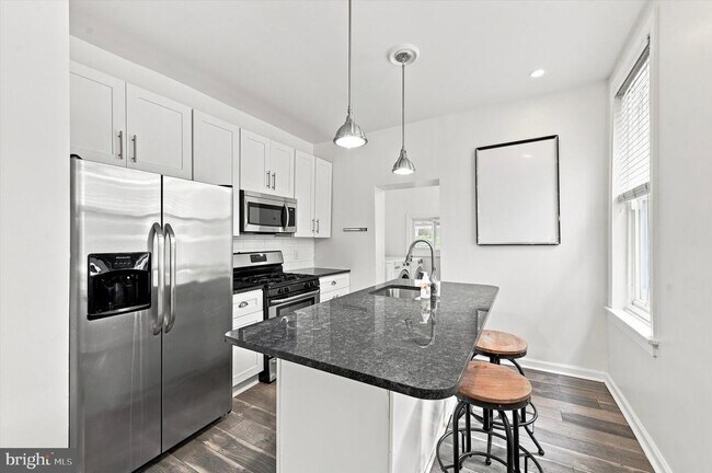 Building Photo - 5314 Osage Ave