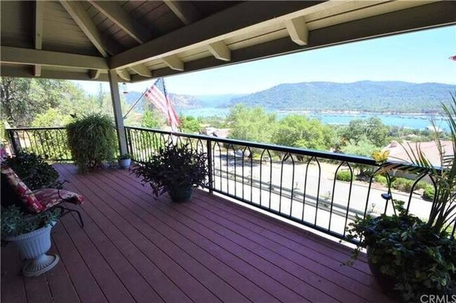 Building Photo - Lake Oroville Lake House with Spectacular ...