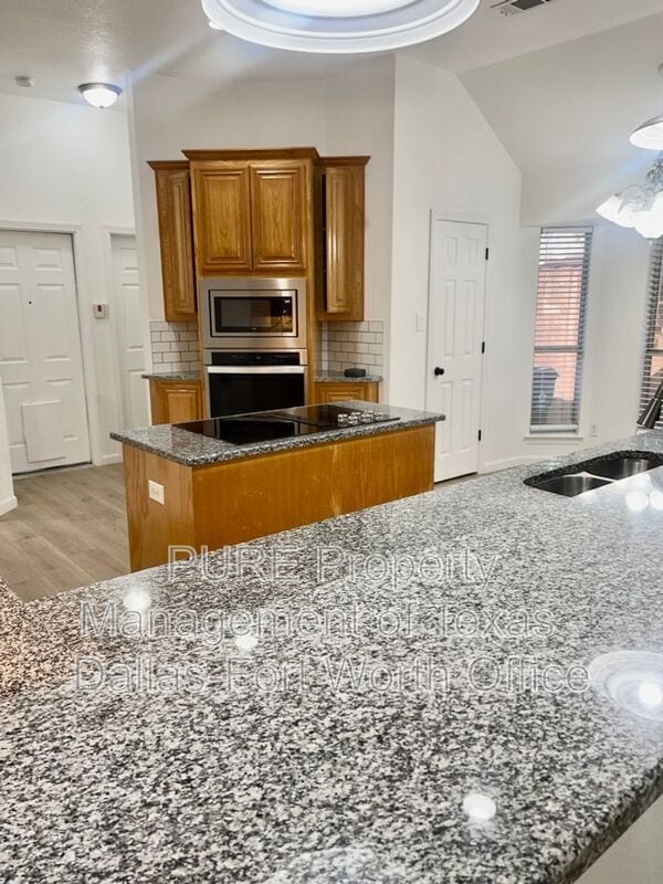 Building Photo - 3507 Blue Forest Dr
