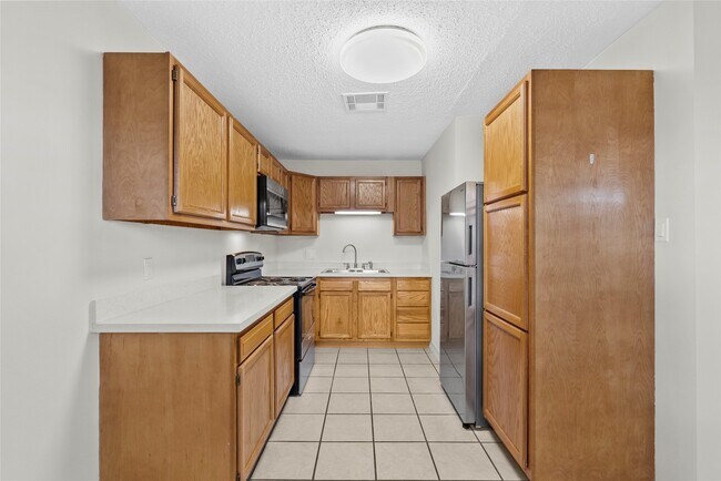 Building Photo - 234 Cortlandt St