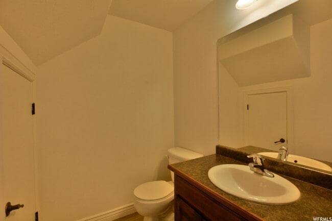 Building Photo - 286 S 810 W