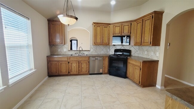 Building Photo - 14747 Briceland Springs Dr