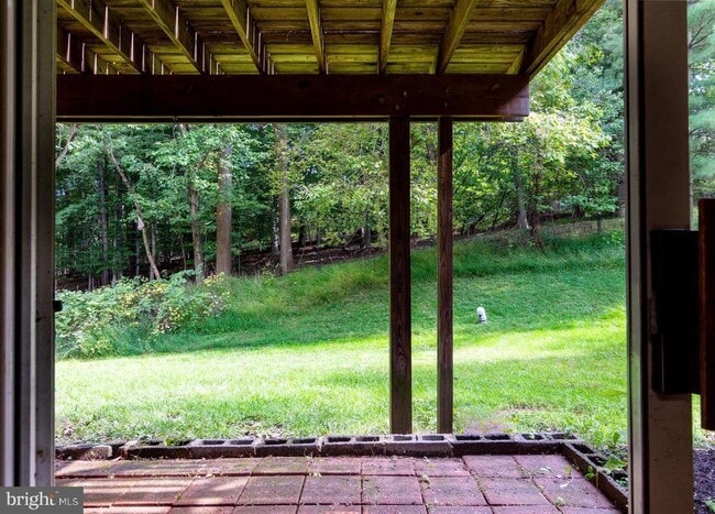 Building Photo - 8734 Ruppert Ct