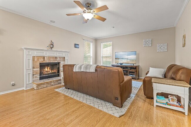 Building Photo - 2719 Rancho Mirage