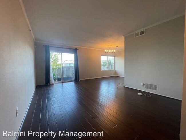 Building Photo - 3 br, 1.5 bath House - 2360 Greendale Drive