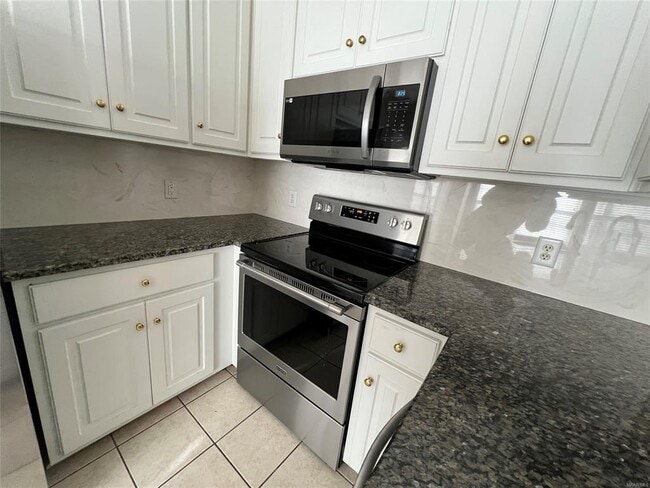 Building Photo - 8967 Abingdon Pl