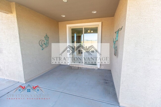 Building Photo - 22486 E Russet Rd