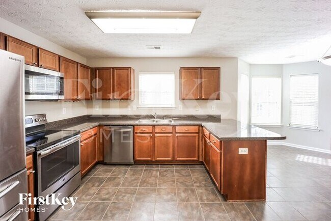 Building Photo - 244 Millstone Dr