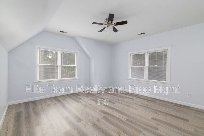 Building Photo - 5283 Downing Creek Dr