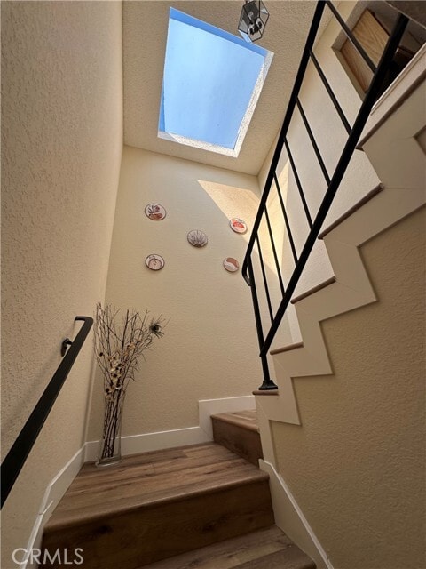 Building Photo - 6926 Laguna Pl