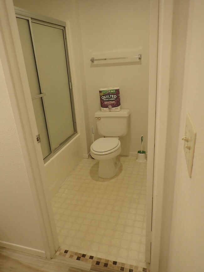 Bathroom - 18650 Caminito Cantilena