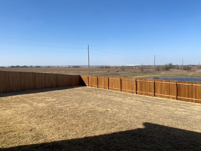 Building Photo - 252 Tugboat Annie Wy