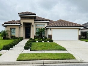 Building Photo - 22 Seton St