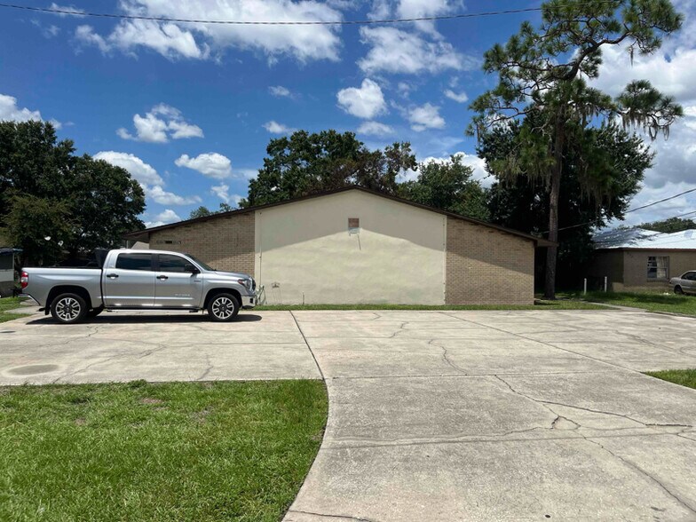 Primary Photo - 3067 St Paul Dr