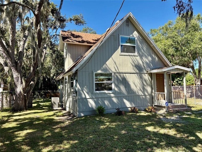 Primary Photo - 4123 Brazilnut Ave