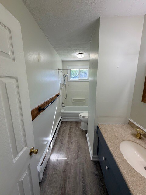 Building Photo - 2404 Mccawber Dr
