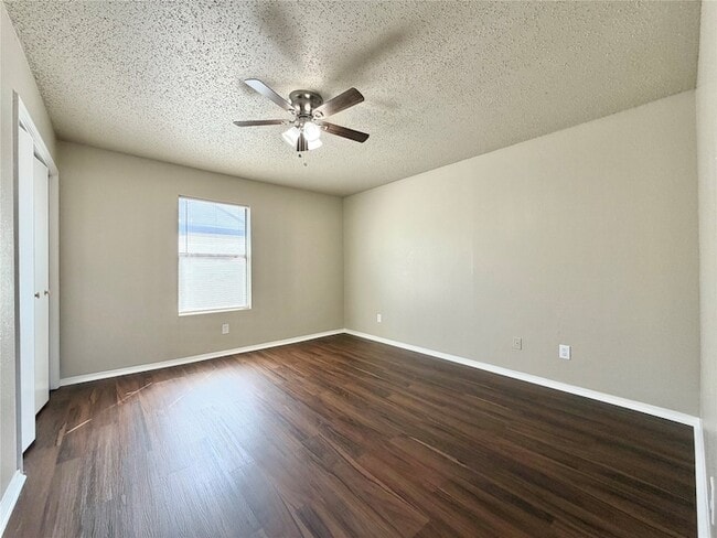 Building Photo - 3051 Olympia Dr