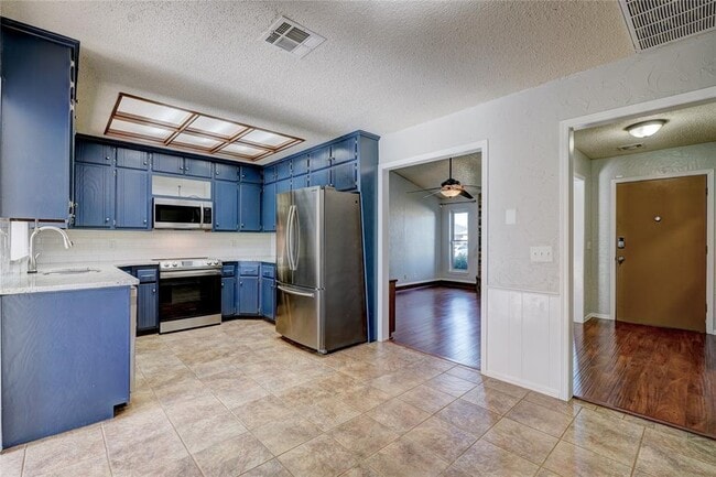 Building Photo - 13224 Marsh Ln