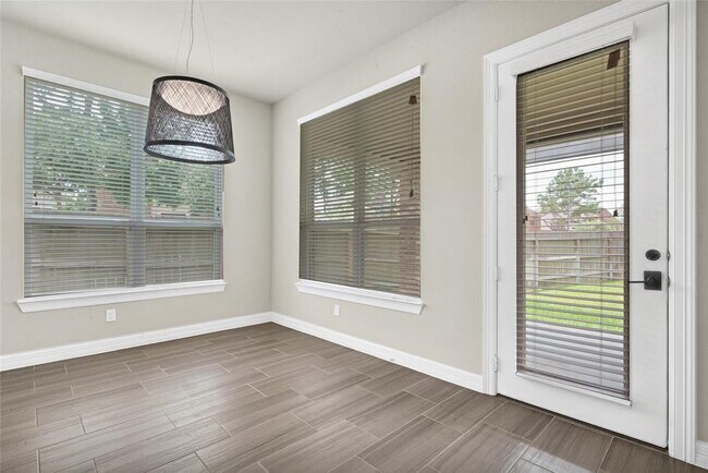 Building Photo - 4834 Canyon Shore Dr