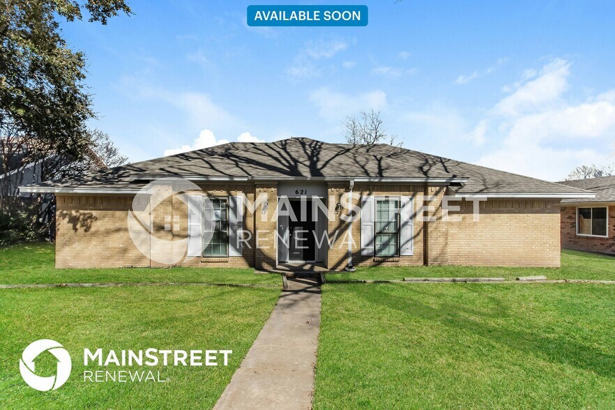 Primary Photo - 621 Granada Dr