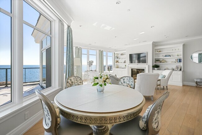 Building Photo - 35 Littles Point Rd