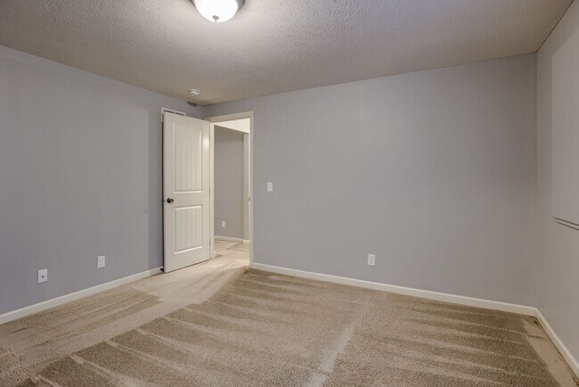 Building Photo - Spacious 4-Bedroom Near Lake Cunningham