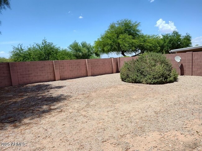 Building Photo - 33344 N Roadrunner Ln