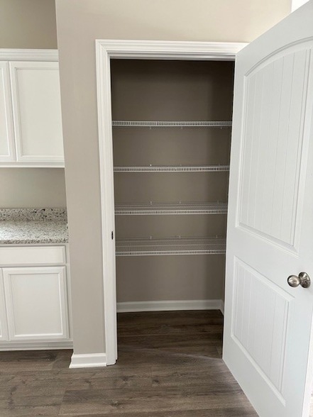 Building Photo - 737 Rex Dr