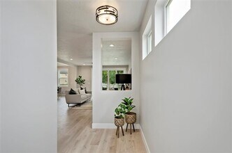 Building Photo - BRAND NEW HOME!!  4 Bedrooms, 3 Baths, Large Open Floor Plan!  Perfect Location, Must See!