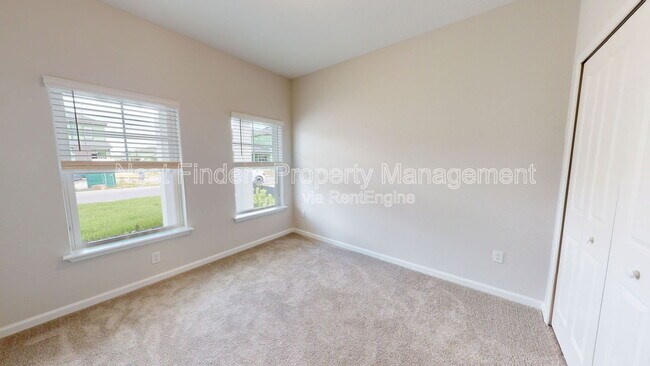 Building Photo - 45 Newton Ln