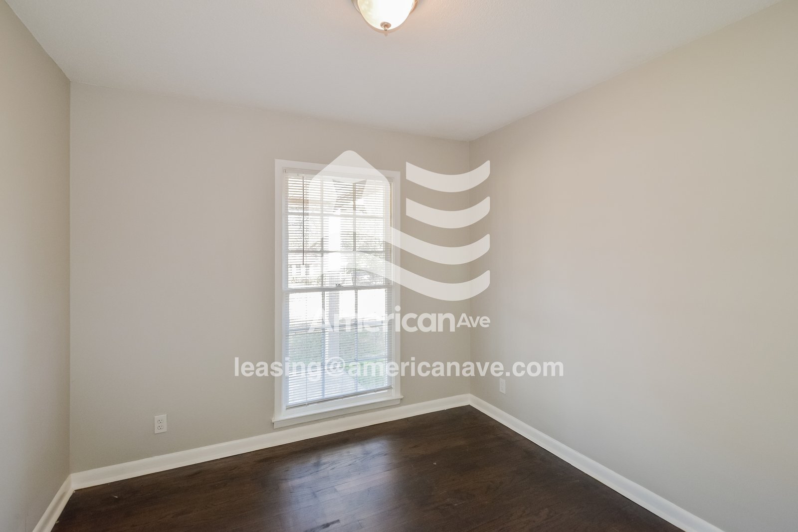 Building Photo - 227 Marian Dr