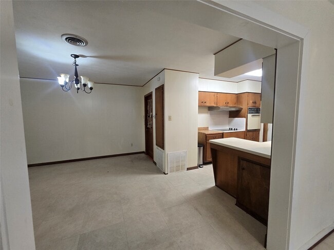 Building Photo - 308 Mackeral St