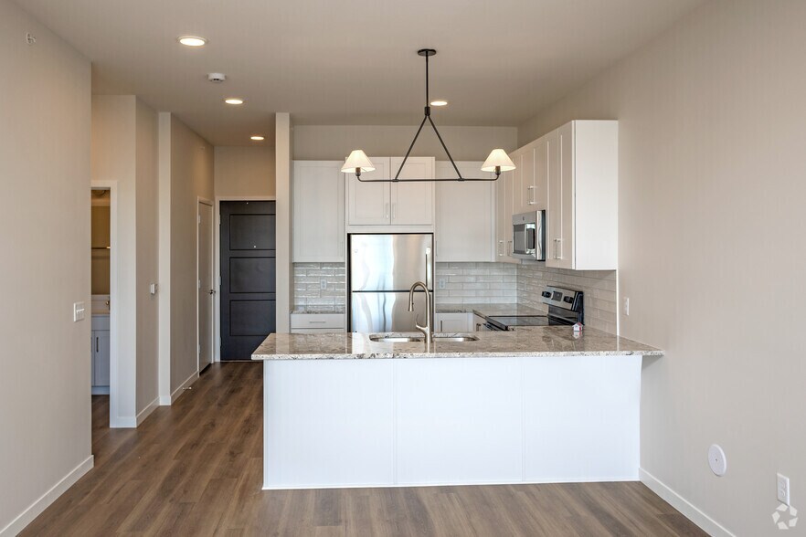 CR Crossing 4021 Coon Rapids Blvd NW Coon Rapids MN 55433 Apartment