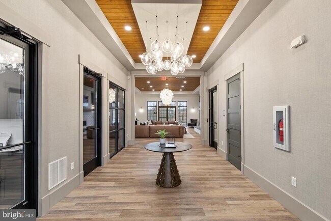 Building Photo - 2310 Hadley Blvd