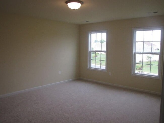 Building Photo - 203 Winnbrook St