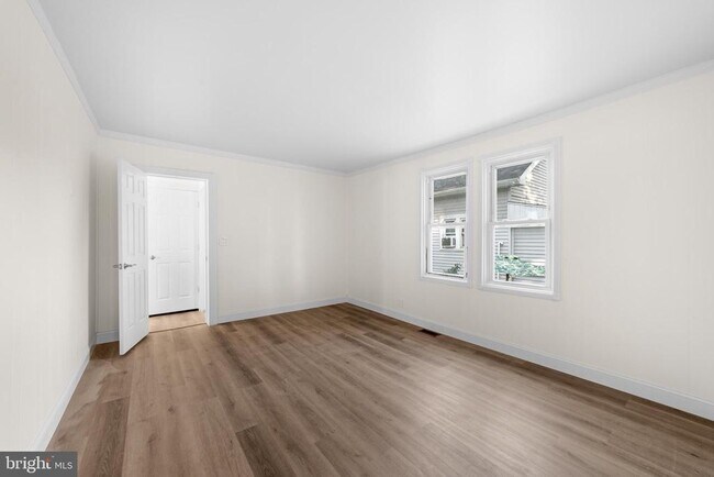 Building Photo - 257 Homecrest Ave