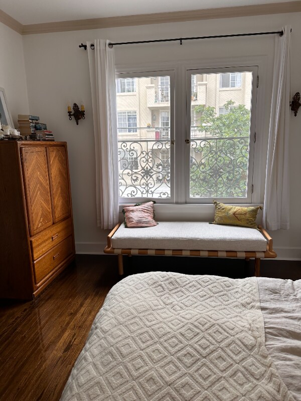 Building Photo - 325-327 S Detroit St