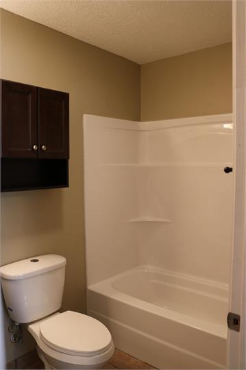 Building Photo - 70 Township Rd 1118